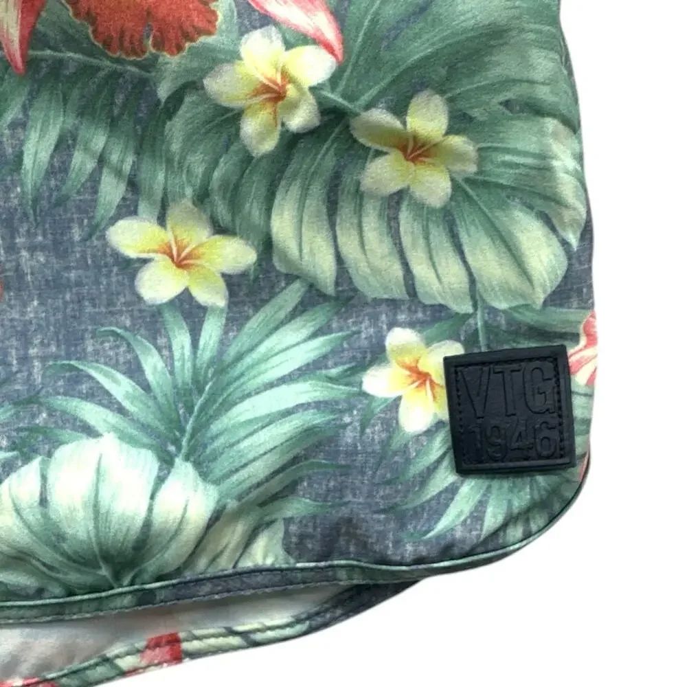 Vintage 1946 Performance Shorts Men's XL Blue Tropical Parrot Floral Print NWT